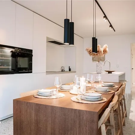 Zephyr - Stijlvol Met Terras En Panoramisch Zeezicht * Ostenda